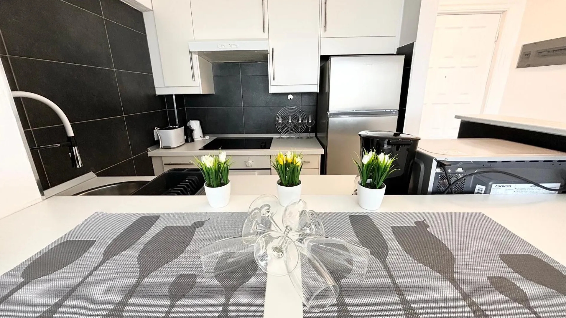 Luxury Ocean View Apartment 6Th Floor Los Cristianos  Spain